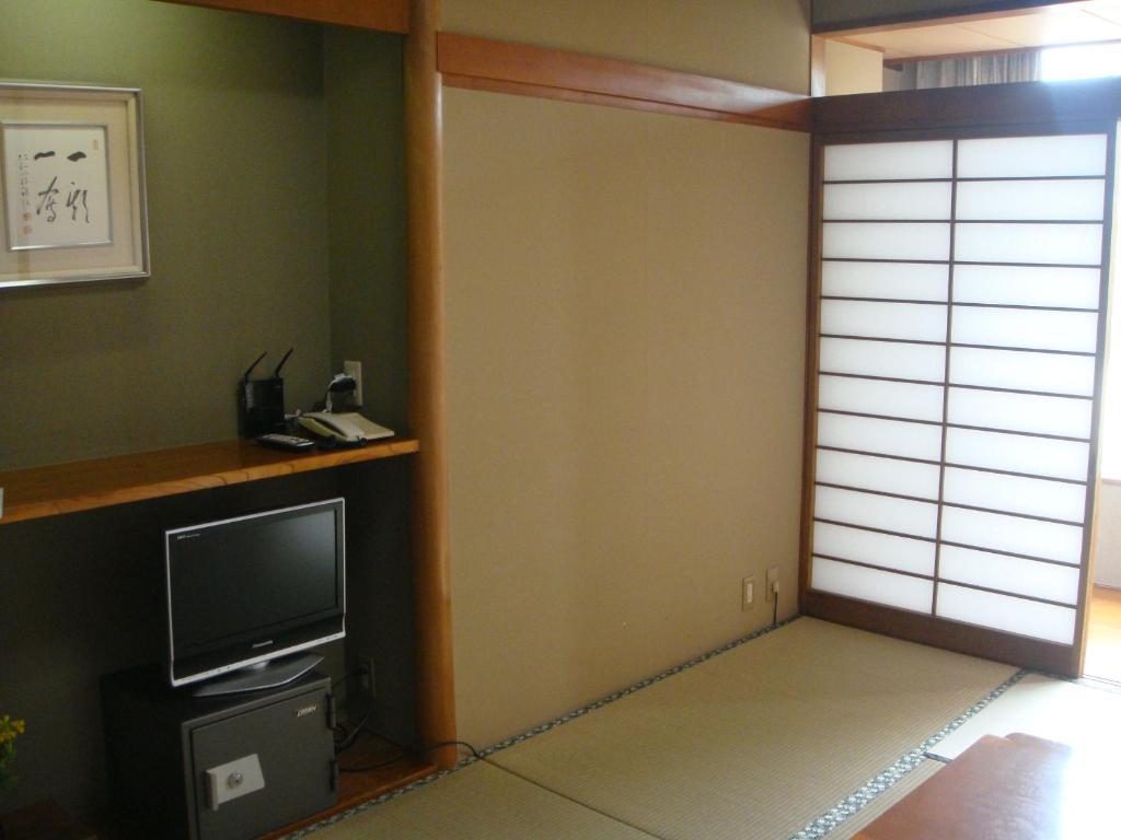 Yamaichi Bekkan Hatsukaichi Phòng bức ảnh
